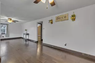 136 Harold St, Daugherty Township, PA 15066 - Photo 7