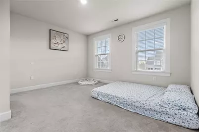 4009 Overview Dr, Cecil, PA 15317 - Photo 29