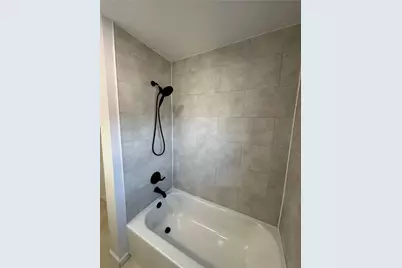 813 Lauck Ave, Liberty Boro, PA 15133 - Photo 19