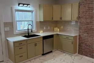 813 Lauck Ave, Liberty Boro, PA 15133 - Photo 7