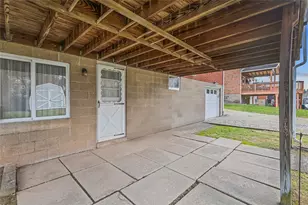 508 Rainier Dr, Pittsburgh, PA 15239 - Photo 43