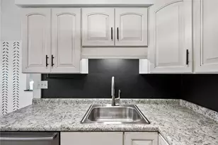 316 Cricketwood Ct, North Strabane, PA 15317 - Photo 11