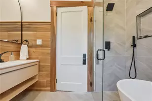 1405 Evanston St, Pittsburgh, PA 15204 - Photo 27