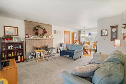 95 Crestvue Rd, South Strabane, PA 15301 - Photo 3