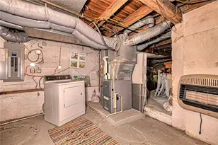 111 Dixonville Rd, Green/Commdre/Prchse, PA 15728 - Photo 23