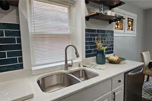 2344 Saranac Ave, Beechview, PA 15216 - Photo 9