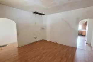 417 W 8th Ave, Tarentum, PA 15084 - Photo 5