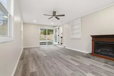 540 Springdale Dr, Pittsburgh, PA 15235 - Photo 11