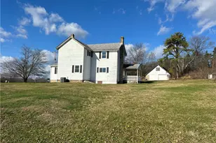 556 Bonniebrook Rd, Summit Township, PA 16002 - Photo 3