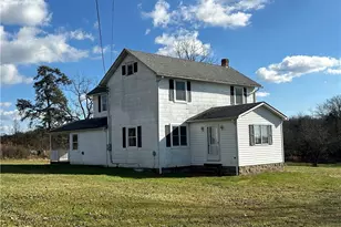 556 Bonniebrook Rd, Summit Township, PA 16002 - Photo 1