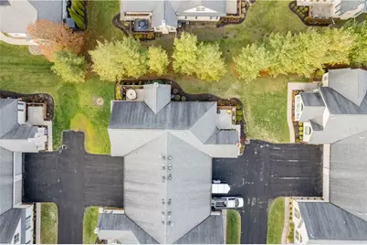 1608 Saint Andrews Dr, South Strabane, PA 15301 - Photo 5