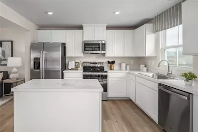 157 White Oak Drive #A, Forward Township, PA 16033 - Photo 3