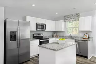 159 White Oak Dr, Evans City, PA 16033 - Photo 3