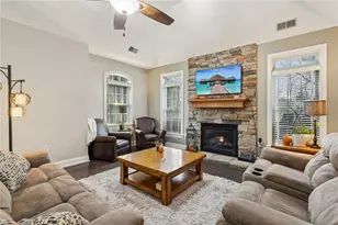 2002 Deacon Dr, Unity Township, PA 15650 - Photo 7