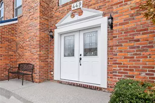 449 Shelbourne Dr, Pittsburgh, PA 15239 - Photo 3