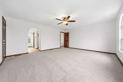 449 Shelbourne Dr, Pittsburgh, PA 15239 - Photo 23