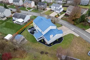 449 Shelbourne Dr, Pittsburgh, PA 15239 - Photo 39
