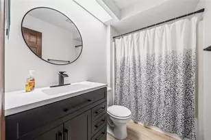 449 Shelbourne Dr, Pittsburgh, PA 15239 - Photo 31