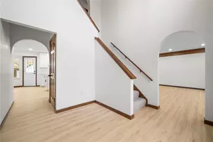 449 Shelbourne Dr, Pittsburgh, PA 15239 - Photo 5