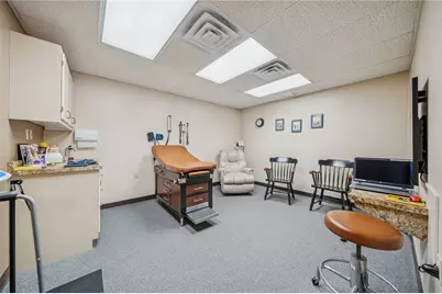 985 Penn St, Brackenridge, PA 15014 - Photo 9