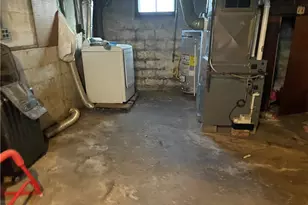 705 E Lutton St, New Castle, PA 16101 - Photo 23