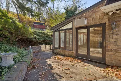 710 Florida Avenue, Jeannette, PA 15644 - Photo 37