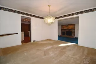 86 Country Club Dr, Pittsburgh, PA 15241 - Photo 9