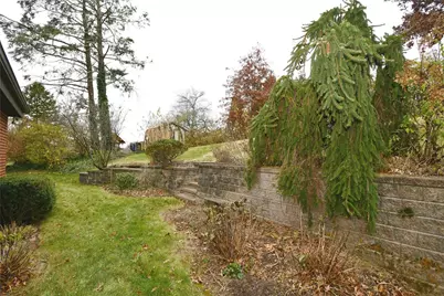 86 Country Club Dr, Pittsburgh, PA 15241 - Photo 33