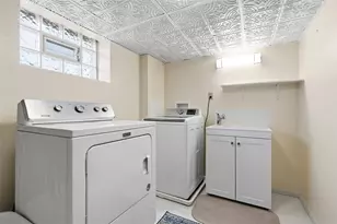 2034 Ewings Mill Rd, Robinson Twp, PA 15108 - Photo 35