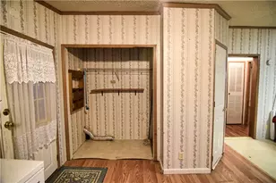 3172 Old Rte 8, Victory Township, PA 16342 - Photo 15