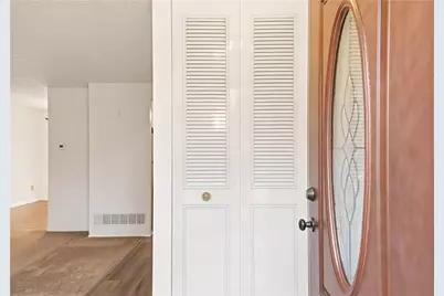 1425 Swede Hill Rd, Hempfield Township, PA 15601 - Photo 5