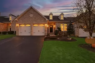 1405 Cambridge Dr, Collier Township, PA 15142 - Photo 1