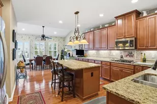 1405 Cambridge Dr, Collier Township, PA 15142 - Photo 27