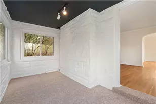 1761 Bower Hill Rd, Scott Township, PA 15243 - Photo 15