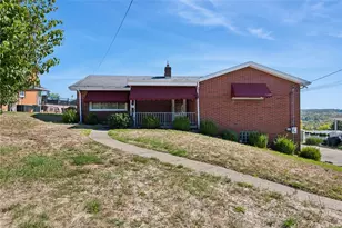 711 Scenic Dr, Chartiers, PA 15342 - Photo 1