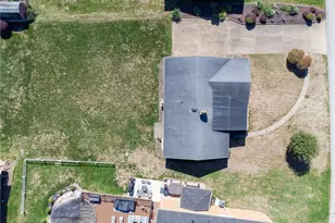 711 Scenic Dr, Chartiers, PA 15342 - Photo 5