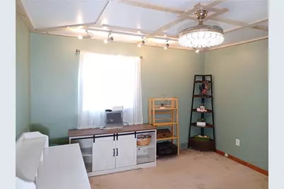 1810 Pennsylvania Ave, Irwin, PA 15642 - Photo 7