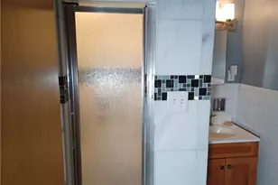 1810 Pennsylvania Ave, Irwin, PA 15642 - Photo 9