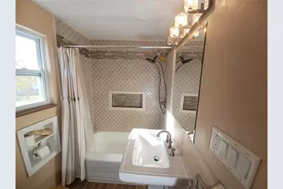 1810 Pennsylvania Ave, Irwin, PA 15642 - Photo 23