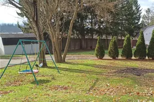 1810 Pennsylvania Ave, Irwin, PA 15642 - Photo 39