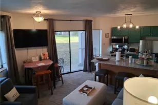 1110 Forbes Ln, Hidden Valley, PA 15502 - Photo 7