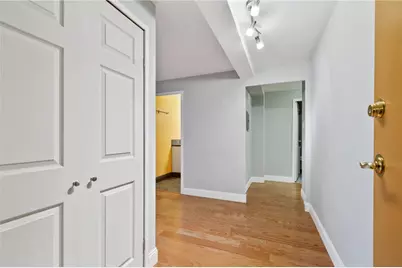 4625 Fifth Ave. #607, Pittsburgh, PA 15213 - Photo 17