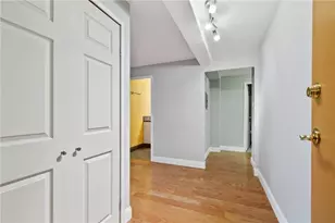 4625 Fifth Ave, Pittsburgh, PA 15213 - Photo 17