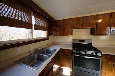 306 Clarion St, East Brady, PA 16028 - Photo 7