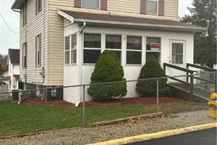 215 Cherry Ave, Houston, PA 15342 - Photo 1