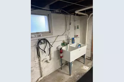 215 Cherry Ave, Houston, PA 15342 - Photo 13