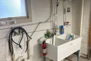 215 Cherry Ave, Houston, PA 15342 - Photo 13