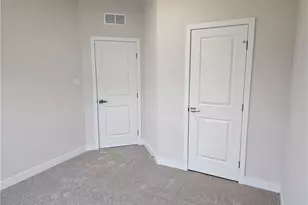 125 Black Oak Ln, South Strabane, PA 15301 - Photo 11