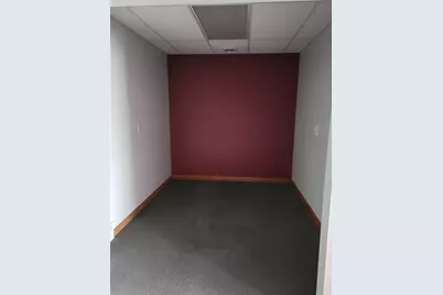 1 Greenville Orthopedic Ctr, Hempfield Township, PA 16125 - Photo 11