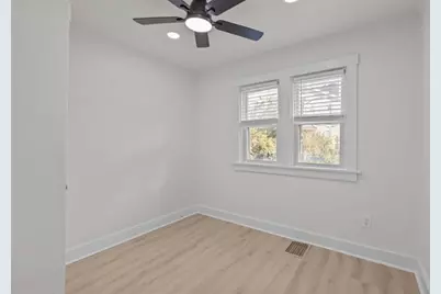 2600 Voelkel Ave, Beechview, PA 15216 - Photo 17